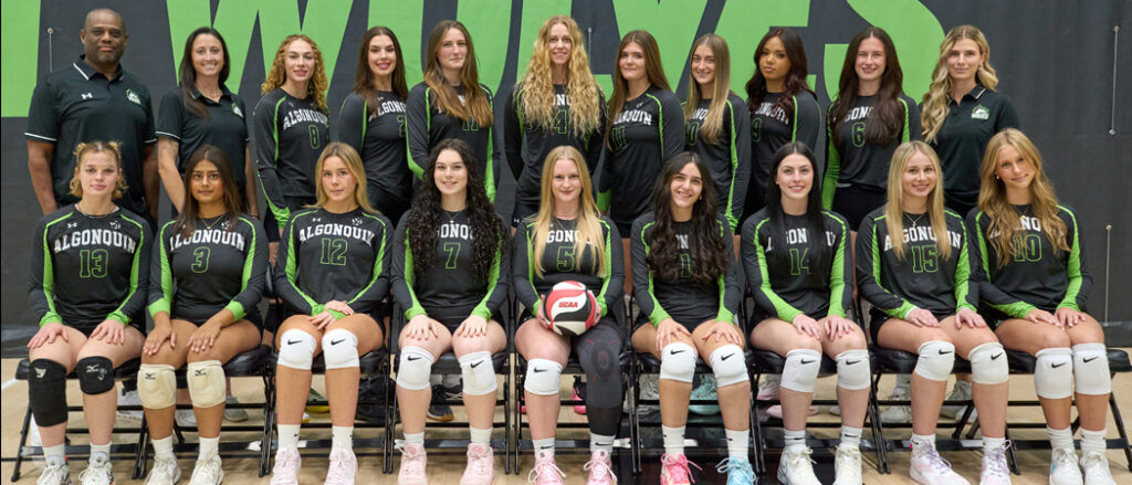 Algonquin Wolves women's volleyball team group photo.