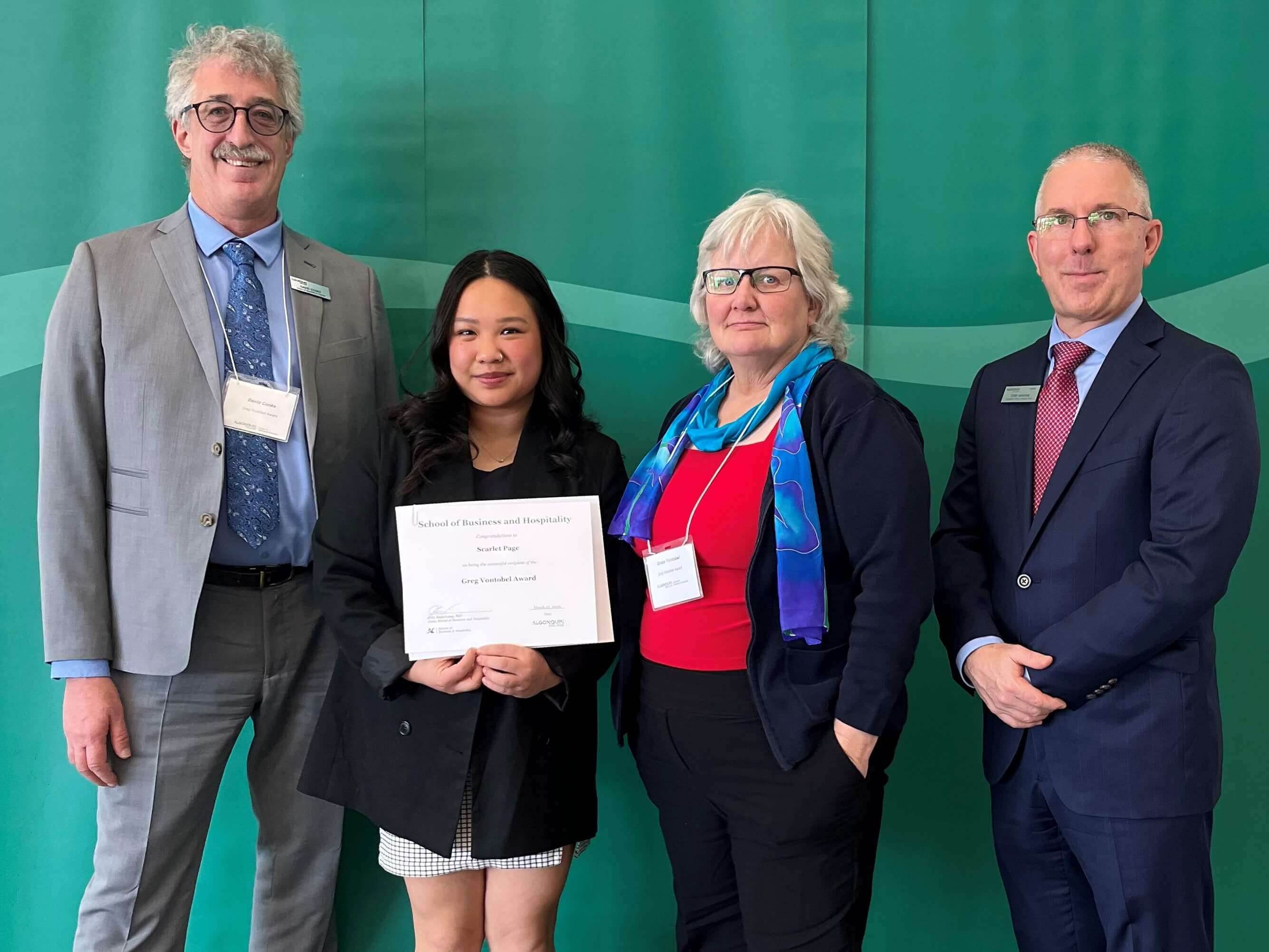 Student Scarlet Page, Recipient of the Greg Vontobel Award, with professors
