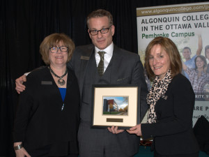 Dean Karen Davies, Chair Mark Huckabone and President Cheryl Jensen