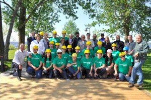 Students, College reps, City Mayor, wood donors