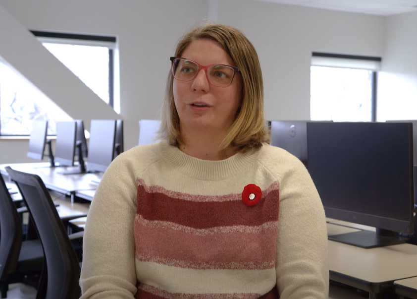 Photo of Shauna Holland