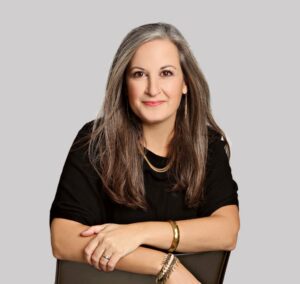 Victoria Miles has spent more than 30 years helping leaders and organizations understand the art and science behind long-lasting culture change and is respected for challenging organizations to see their most pressing business issues from a new point of view.